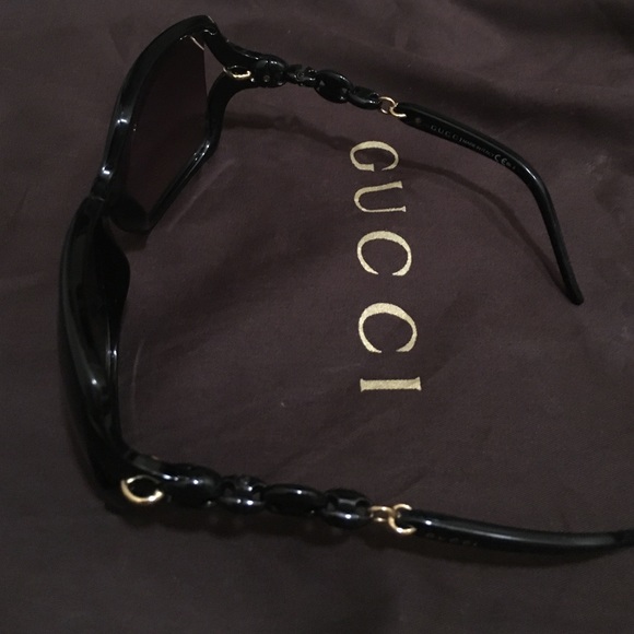 Gucci women\'s black sunglasses main image 4