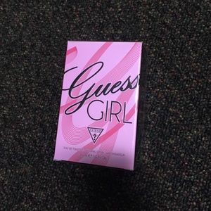 Perfume- Guess Girl