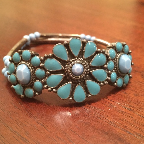 Bracelet - Picture 2 of 3