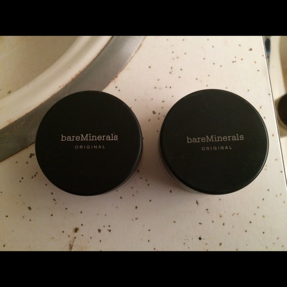 Bare minerals - Picture 2 of 2