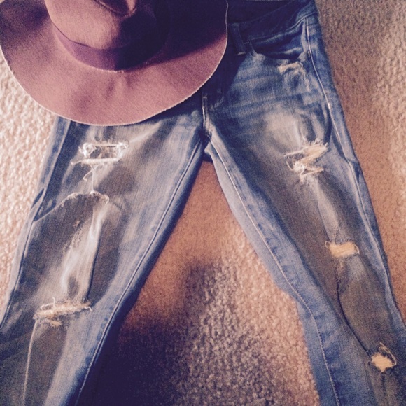 american eagle distressed jegging