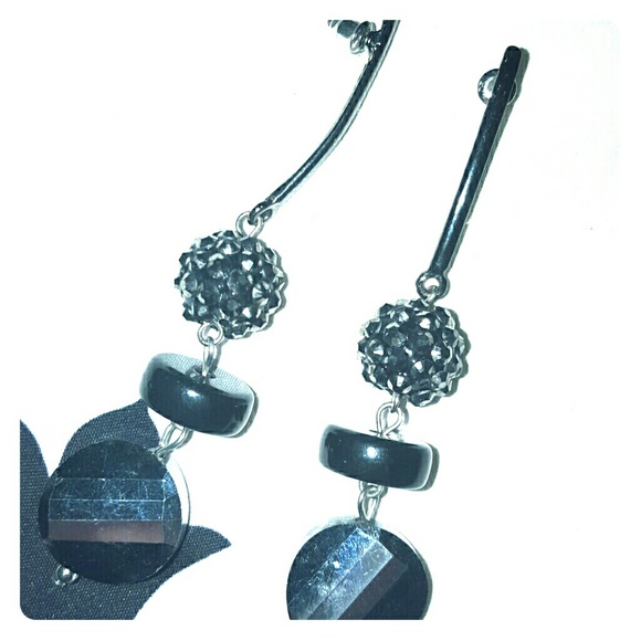 Black/Silver hang earrings