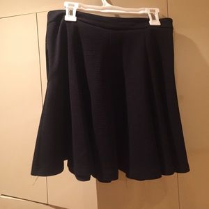 black skirt