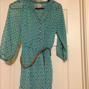Arrow tunic. Super cute for fall.