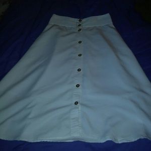 White midi skirt