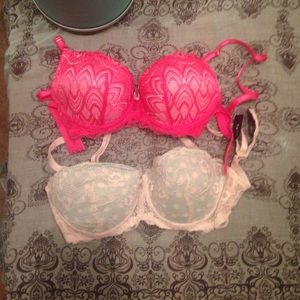 Set of two new without tags push up bras