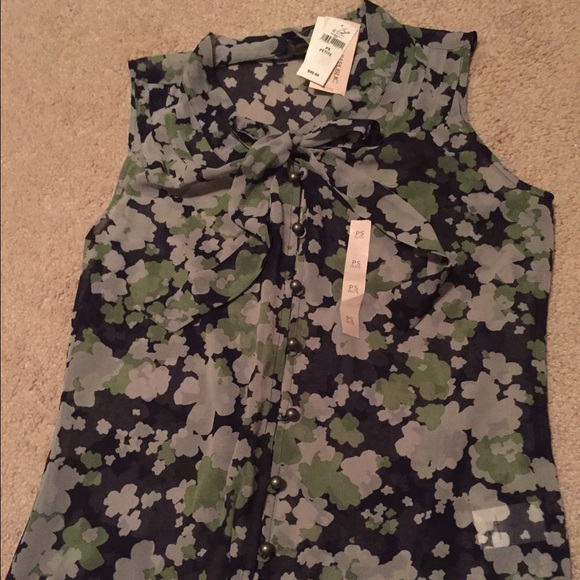 Banana Republic top