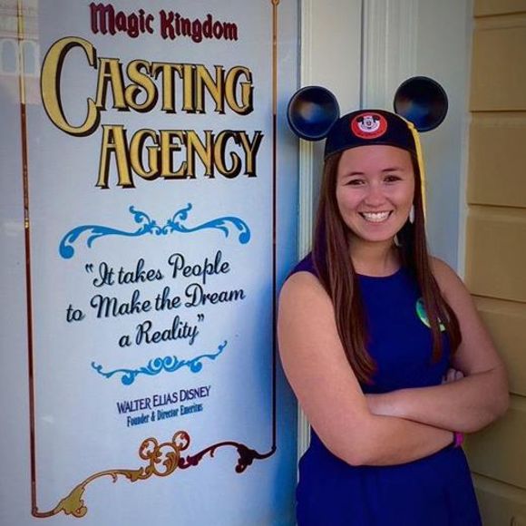 Meet your Posher, Courtney - Picture 1 of 1