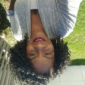 Meet your Posher, Shelly