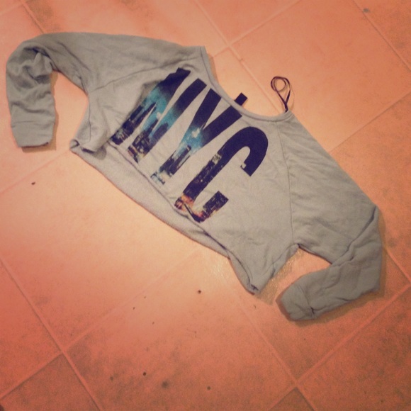 NYC CROP TOP