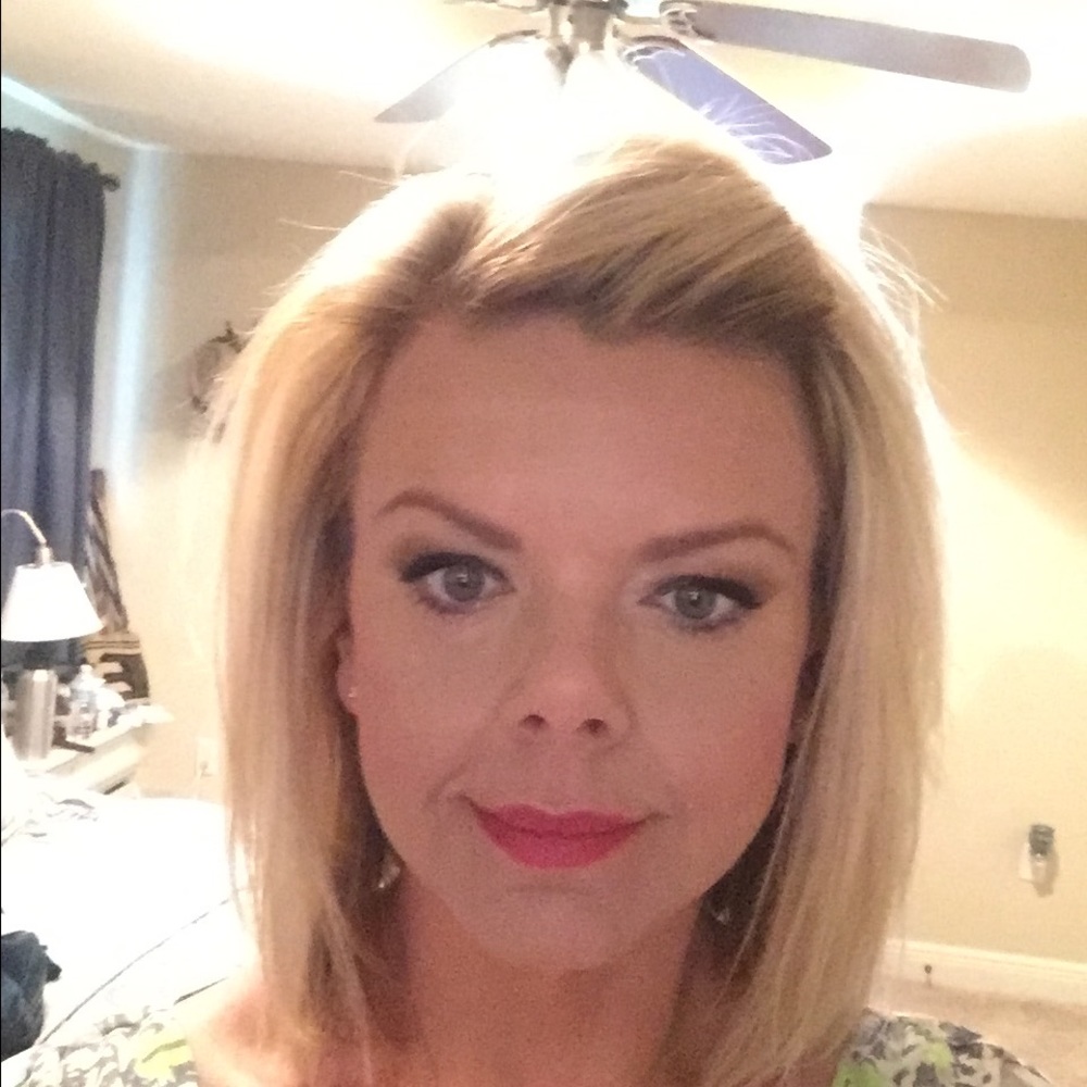 Meet your Posher, Kim