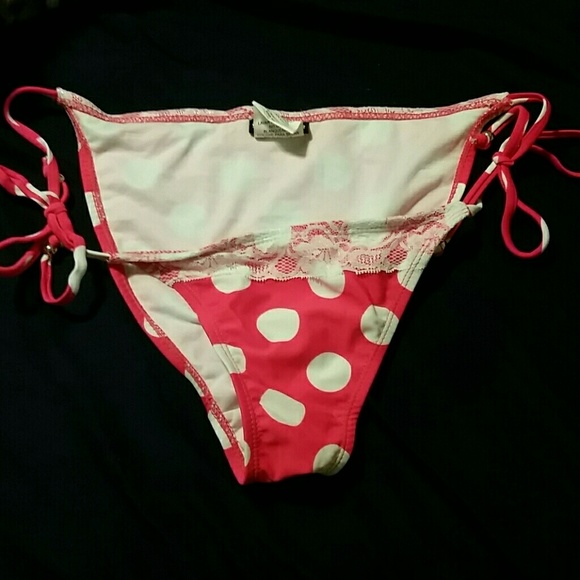 ADORABLE lacy, hot pink string bikini bottoms!