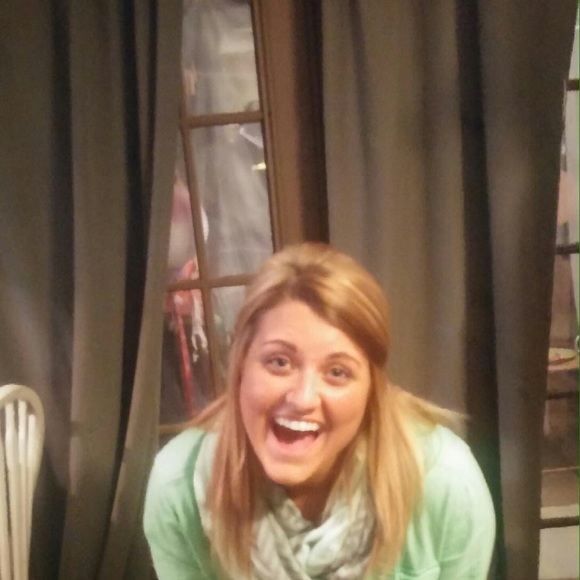 Meet your Posher, Shalah