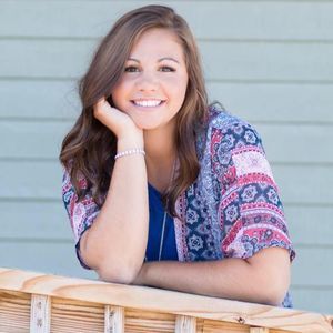 Meet your Posher, Sierra