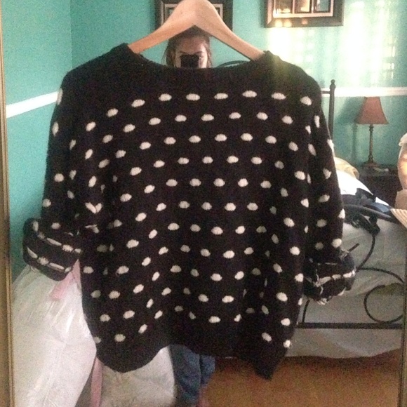 Polka Dot Sweater - Picture 2 of 3