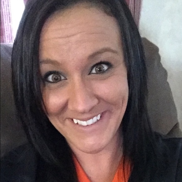 Meet your Posher, Rachel - Picture 1 of 1