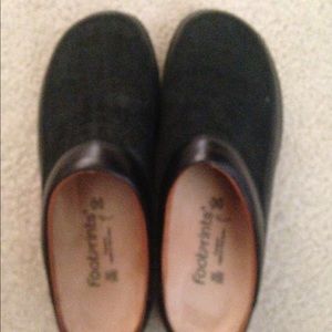 FOOTPRINTS BY BIRKENSTOCK