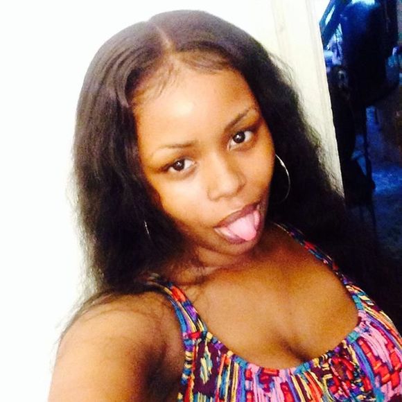 Meet your Posher, Sierra - Picture 1 of 1