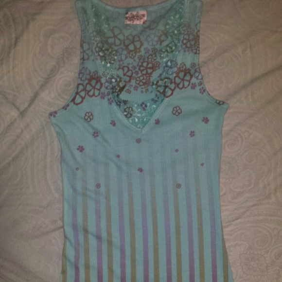 Daytrip tank