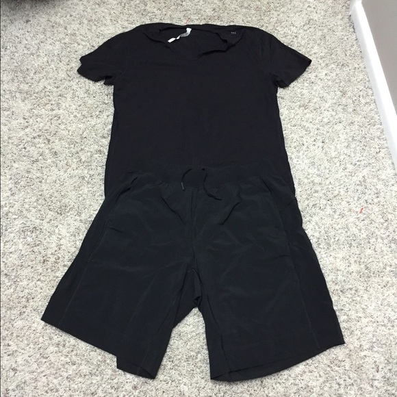 Men's XL Lululemon workout shirt and shorts