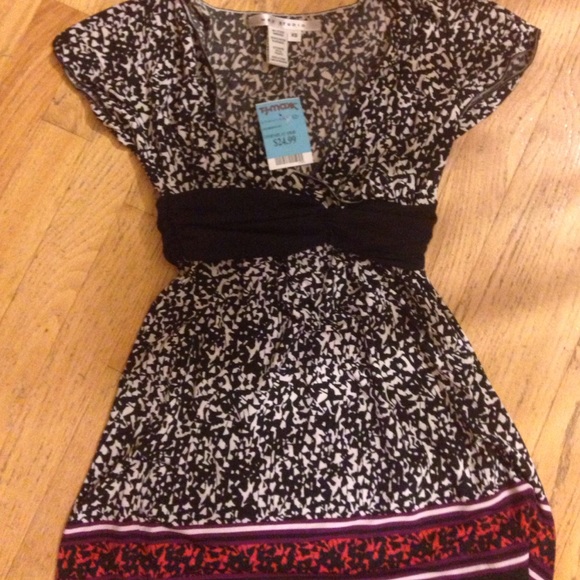 New with tags max studio shirt xs
