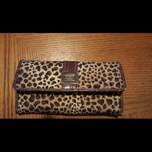 Liz Claiborne wallet
