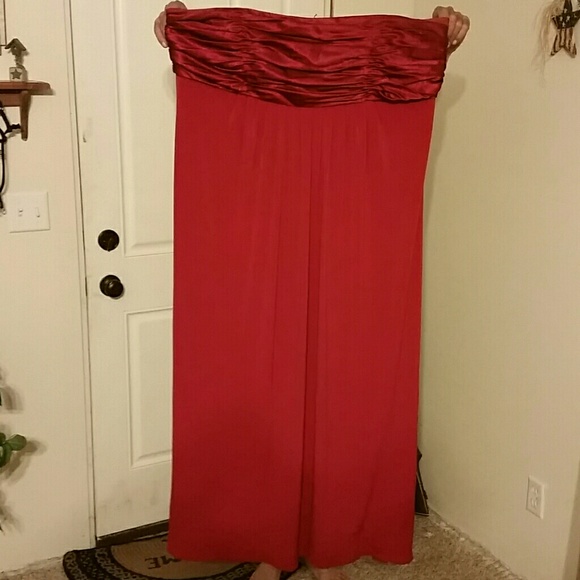 Strapless Apple Red Bridesmaid dress