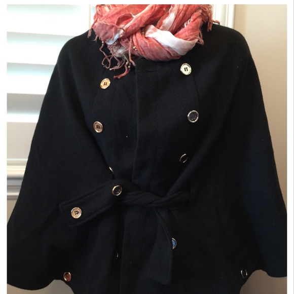 LAST ONE‼️Black cape NEW - Picture 3 of 4