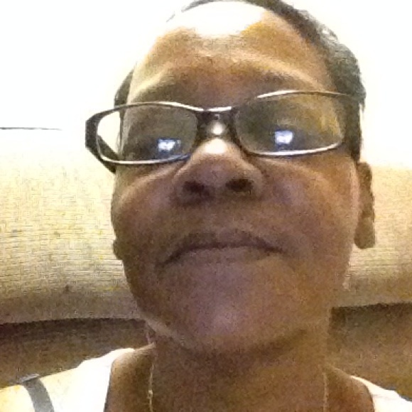 Meet your Posher, Sherry - Picture 1 of 1