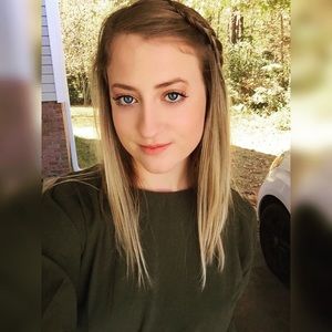 Meet your Posher, Torrie
