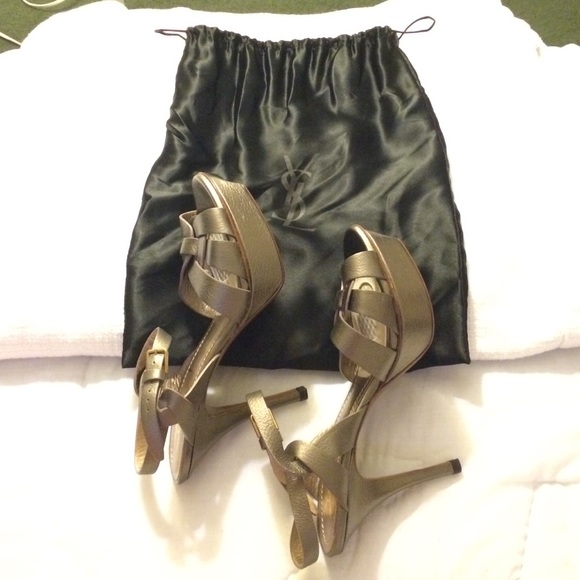 Yves Saint Laurent Tribute Stiletto - Picture 3 of 4