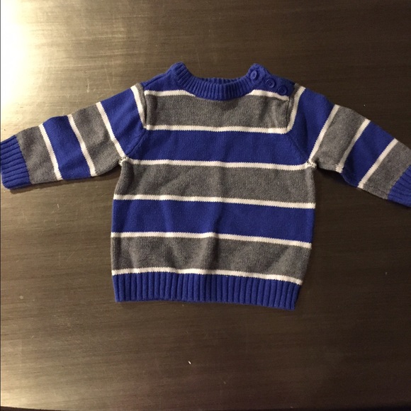 Boys sweater size 12 months