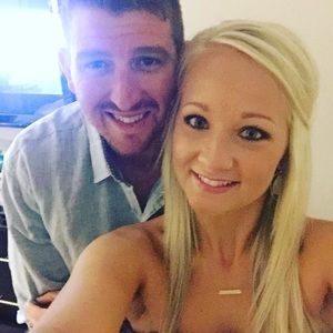 Meet your Posher, Caitlin