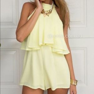 💛Xenia NEW never worn yellow playsuit💛