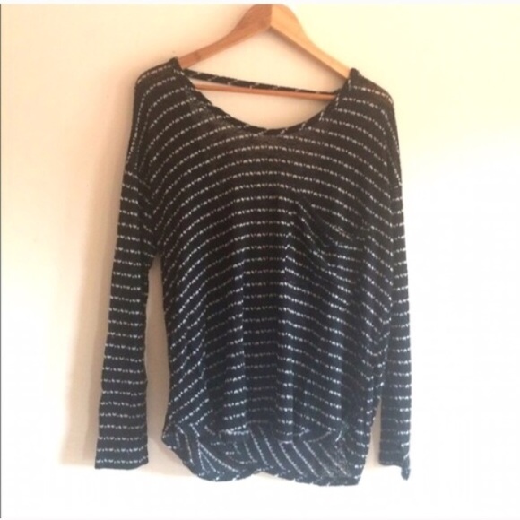 NWT Free People Pullover - Picture 3 of 4