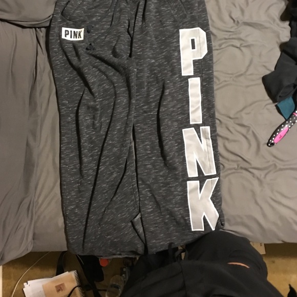 Showing - Picture 2 of 2