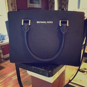Michael Kors Medium Selma Satchel