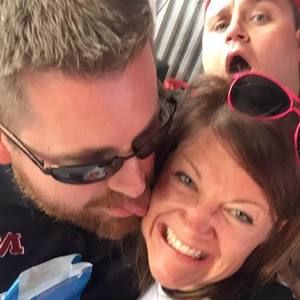 Meet your Posher, Nancy