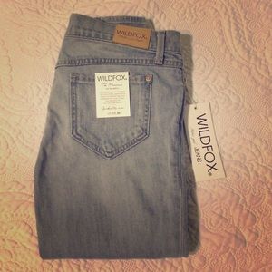 Wildfox mid rise skinny jeans 🤗 the Marianne