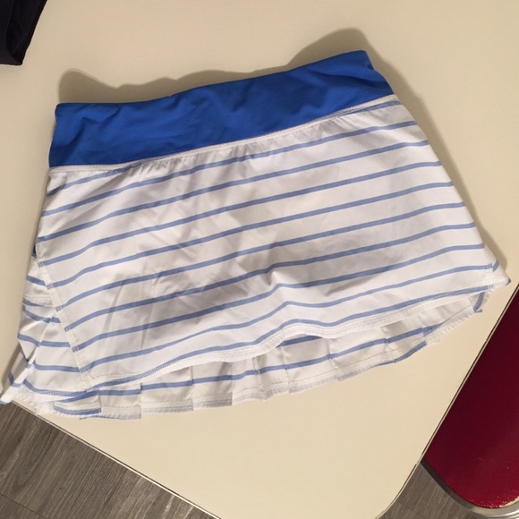 Lululemon Skirt- 4 Regular