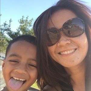 Meet your Posher, Arecia