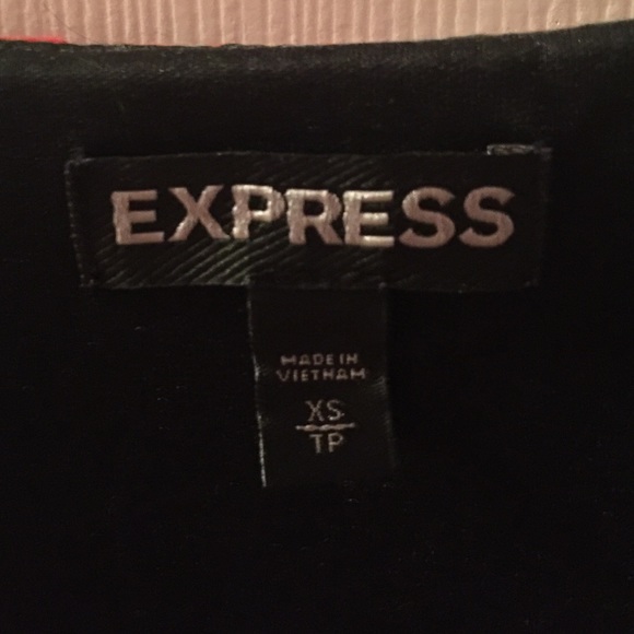 Express crop top - Picture 2 of 2