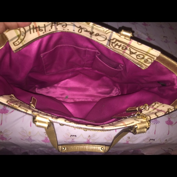 Coach Tote - Picture 4 of 6