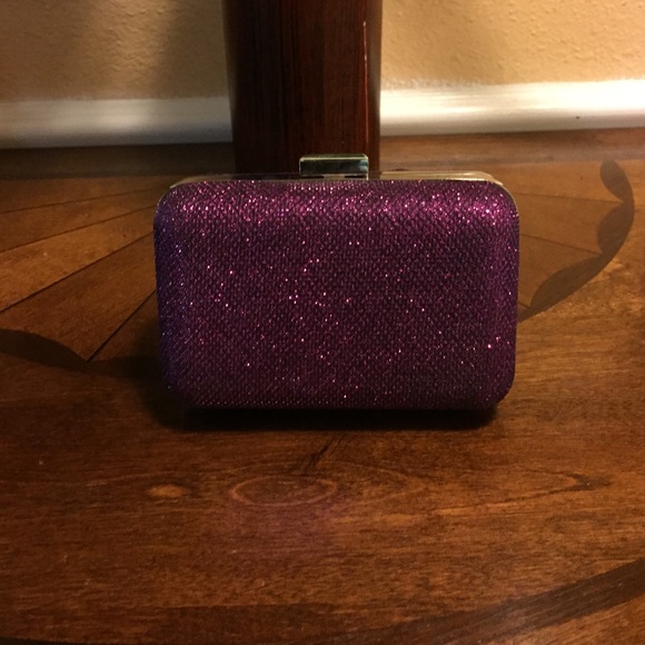 Jessica McClintock Handbags - Jessica McClintock clutch