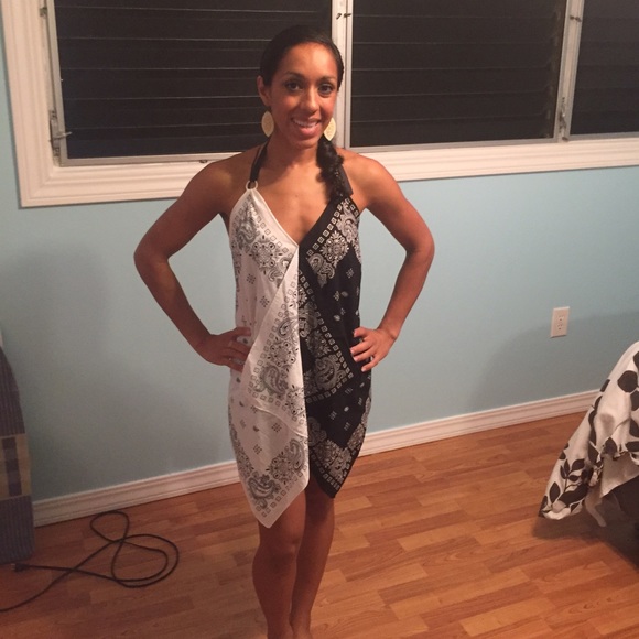 Handkerchief top - Picture 2 of 3