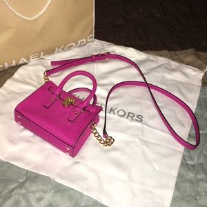 Michael Kors Hamilton Mini Messenger Pink Bag