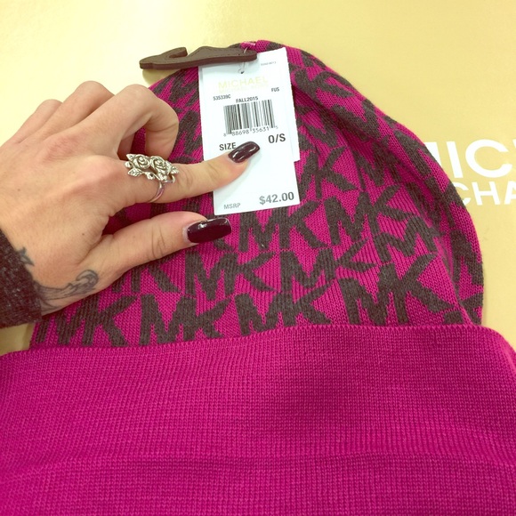 Fushia and black Michael Kors hat NWT