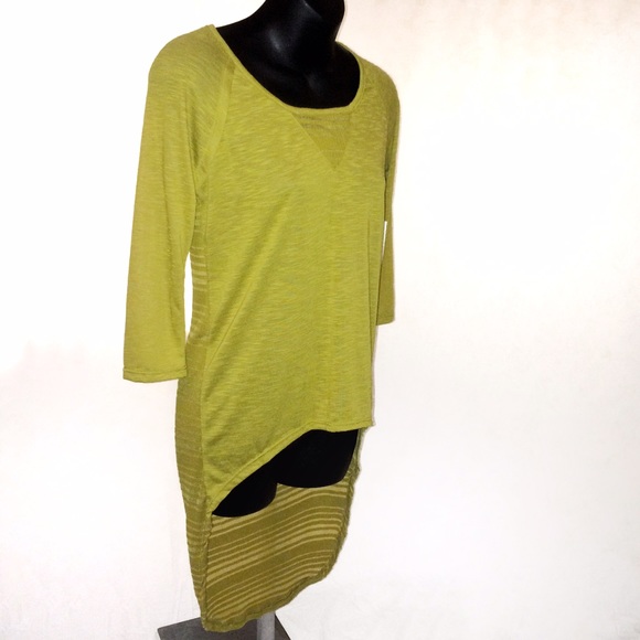 Jessica Simpson Casual Sweater Top