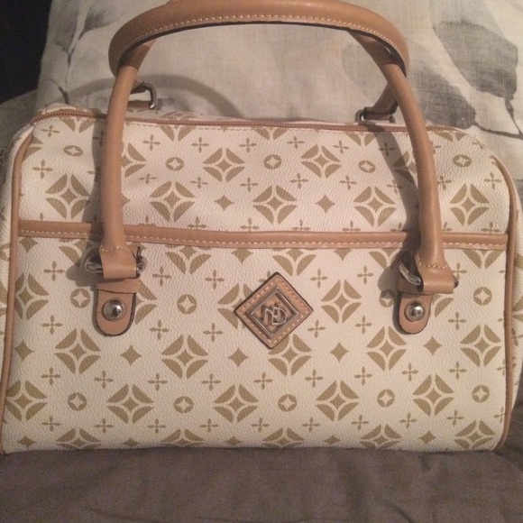 Hand bag - Picture 2 of 5