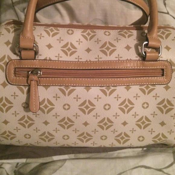 Hand bag - Picture 3 of 5